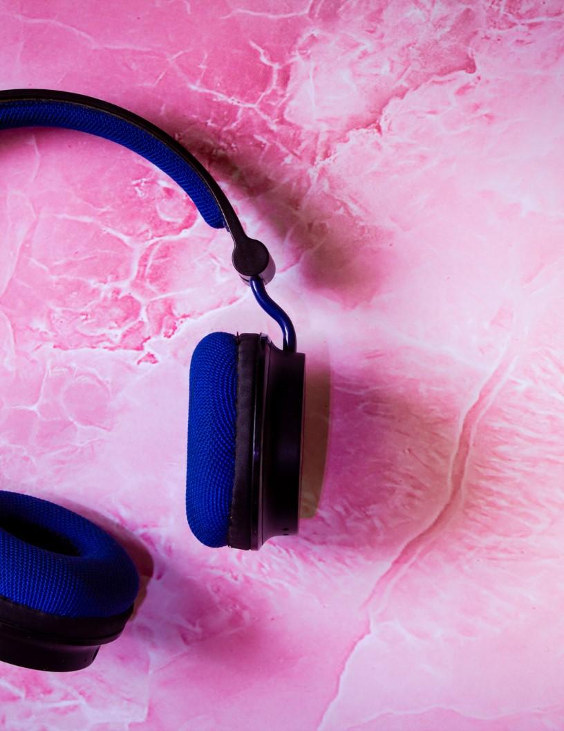 Global Wireless Headphones Market 2025-2029