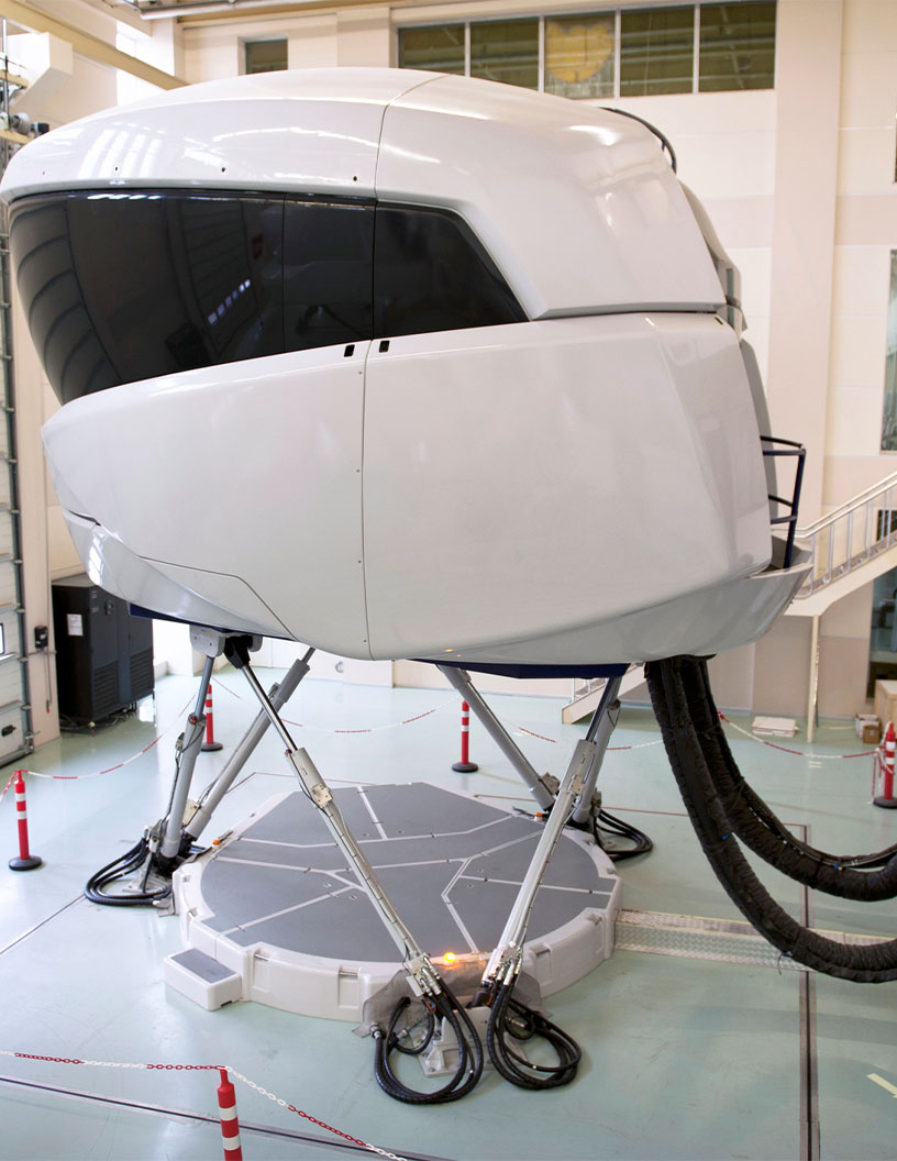 Global flight simulator market 2024-2028