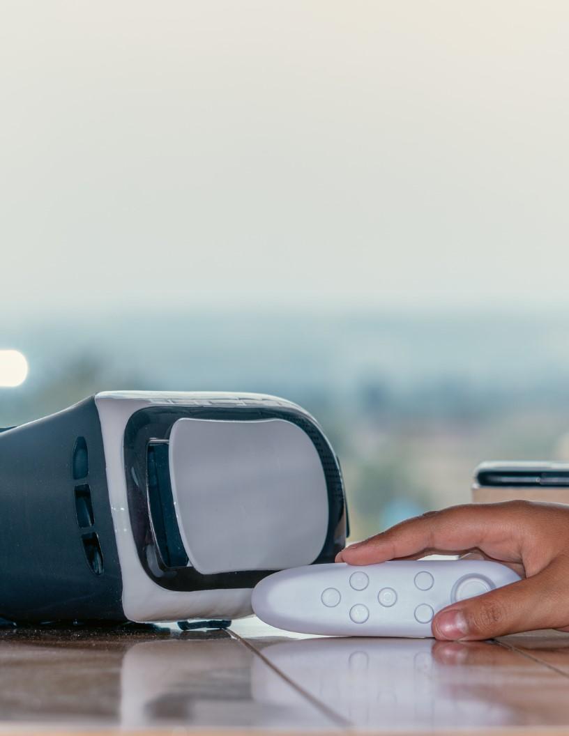 Global Smart Wearable Entertainment Devices And Services Market 2025-2029